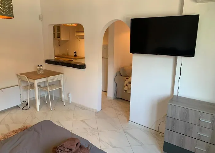 Urban Nest Lulin Apartamento *