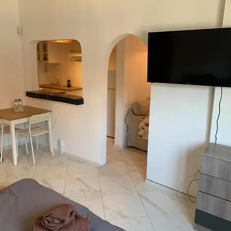 Urban Nest Lulin Апартаменты *