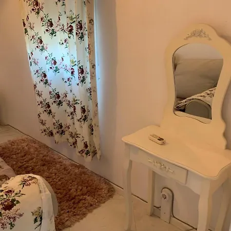 Urban Nest Lulin Апартаменты *